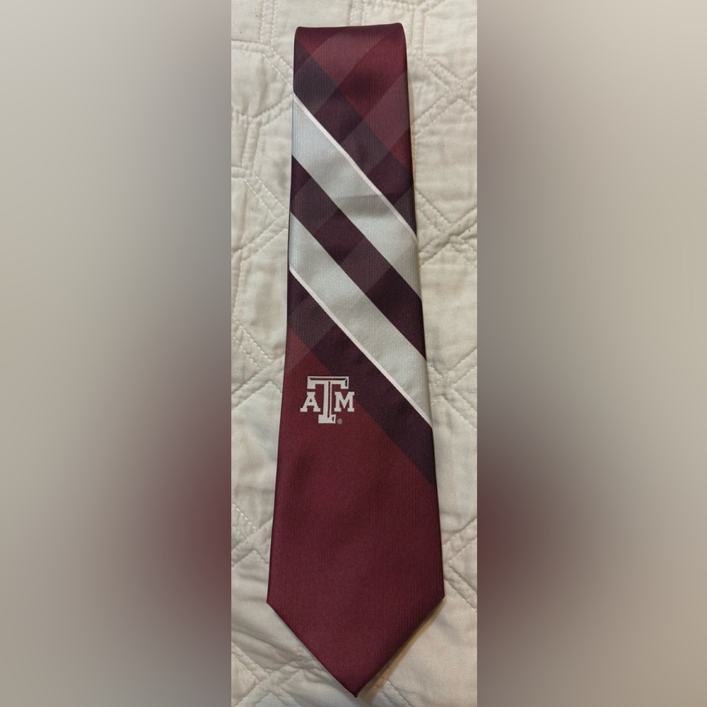 Eagles Wings Texas A&M Aggies Maroon Tie